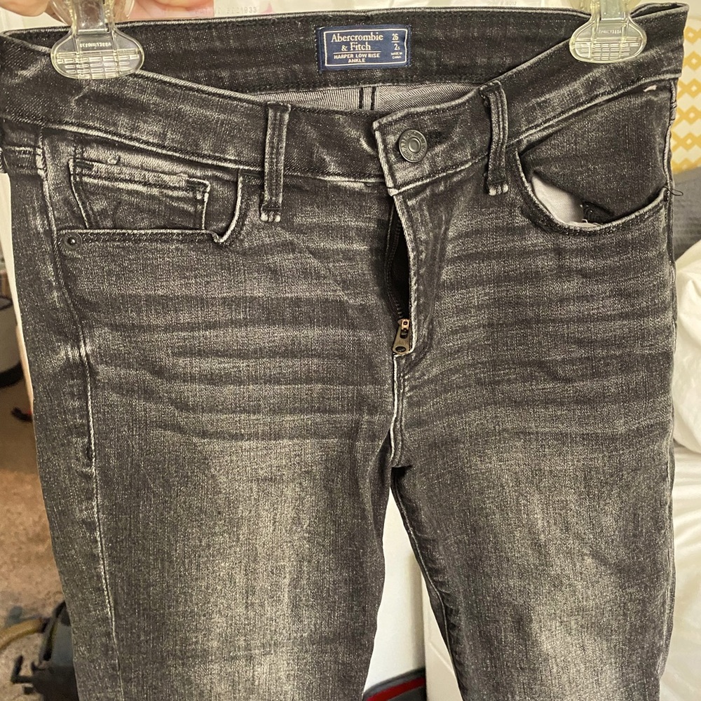 Abercrombie & Fitch Harper Low Rise Ankle.